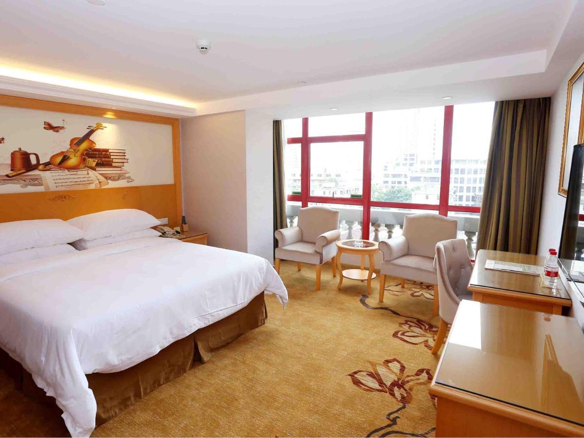 Vienna Hotel Zhongshan West District Екстериор снимка