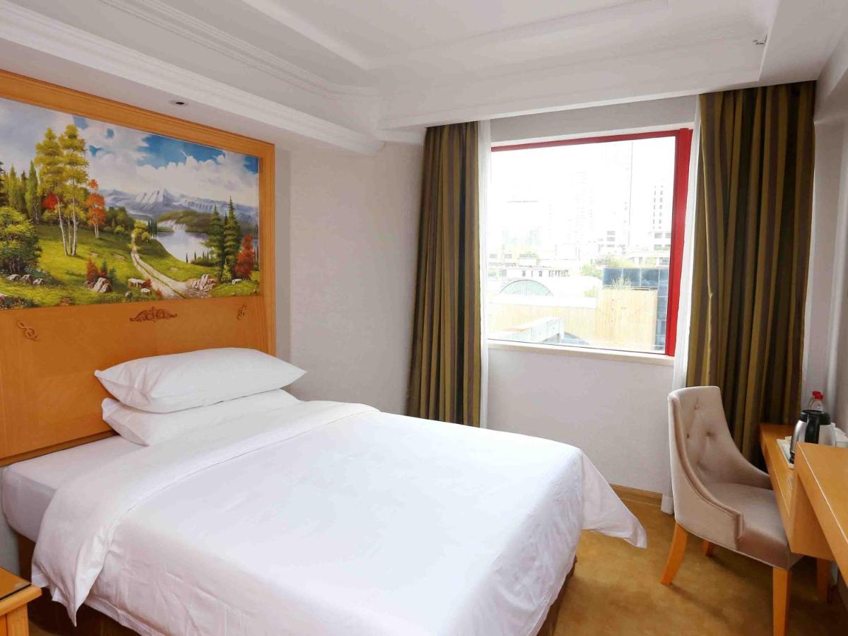 Vienna Hotel Zhongshan West District Екстериор снимка