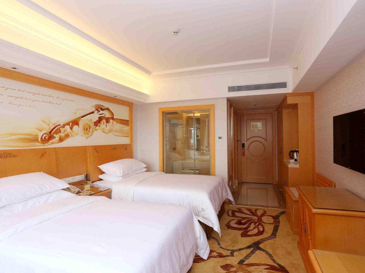 Vienna Hotel Zhongshan West District Екстериор снимка