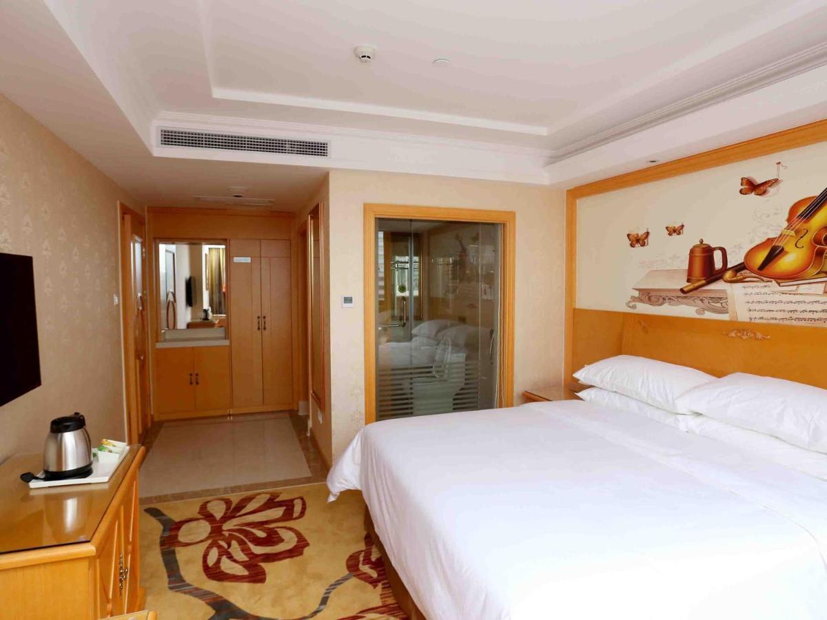 Vienna Hotel Zhongshan West District Екстериор снимка