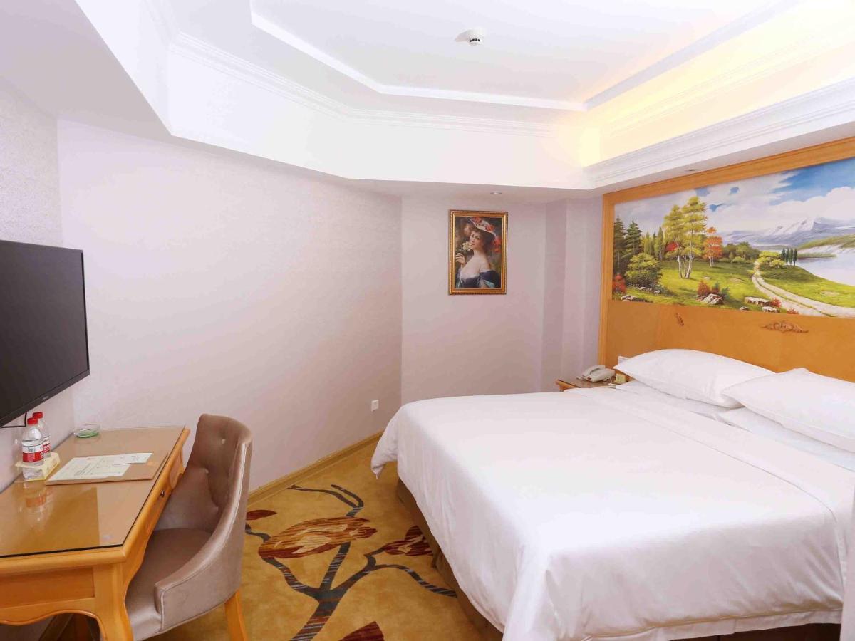 Vienna Hotel Zhongshan West District Екстериор снимка